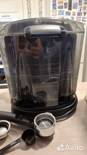 Кофеварка рожковая delonghi ес410.В