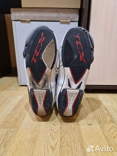 Мотоботинки TCX S-race