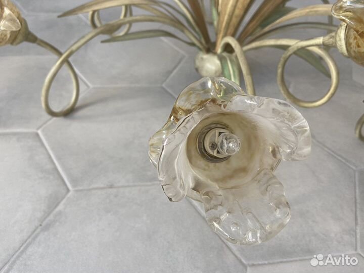 Люстра и настенные светильники