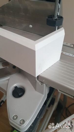 Установка плинтусов дюрополимер, мдф