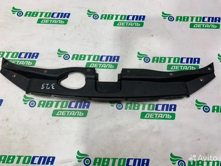 Накладка замка капота передняя Hyundai Santa Fe