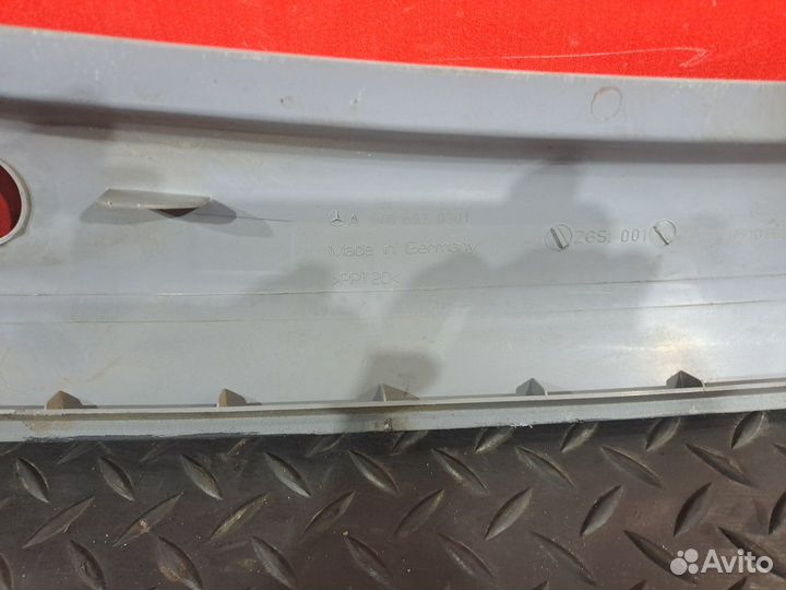 Кожух стойки лобового стекла правый