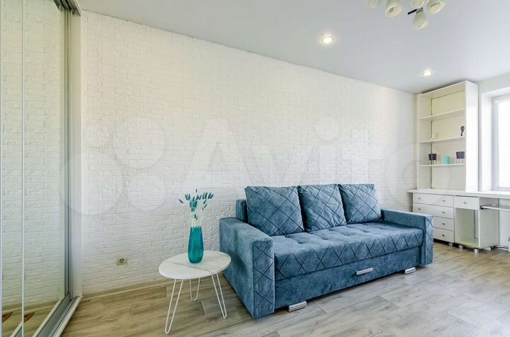 2-к. квартира, 56 м², 4/9 эт.