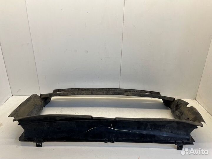 Воздуховод радиатора передний Volvo Xc90 2