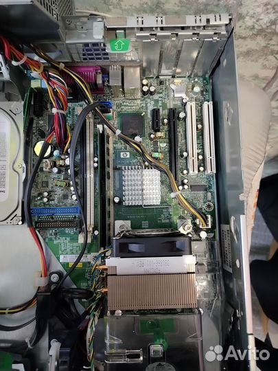 Системный блок и монитор