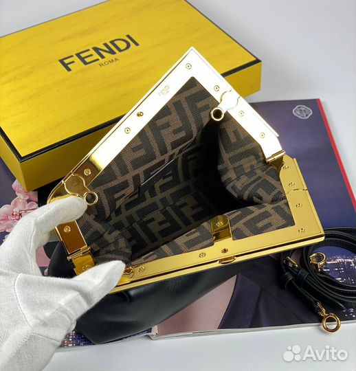 Сумка Fendi