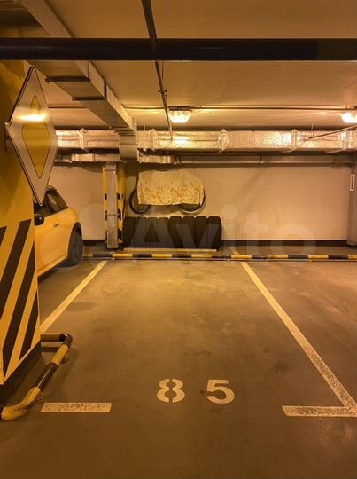 Машиноместо, 16 м²