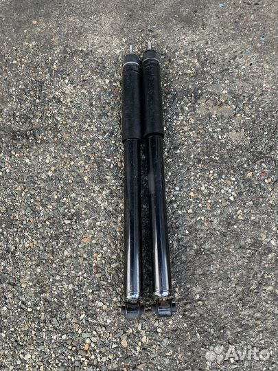 Амартизаторы w211