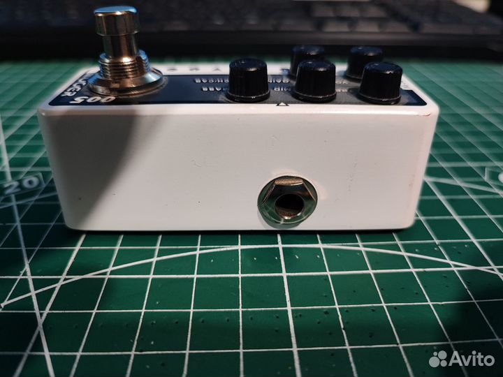 Педаль эффектов mooer brown sound 3