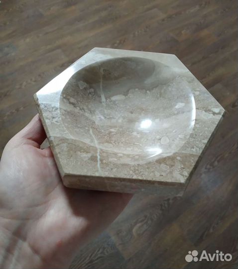 Пепельница новая