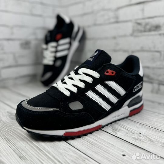 Коссовки мужские adidas zx750