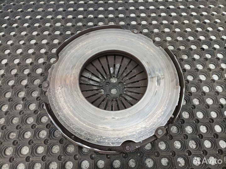 81303050206 Корзина сцепления Man L2000