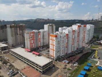 4-к. квартира, 83 м², 15/19 эт.