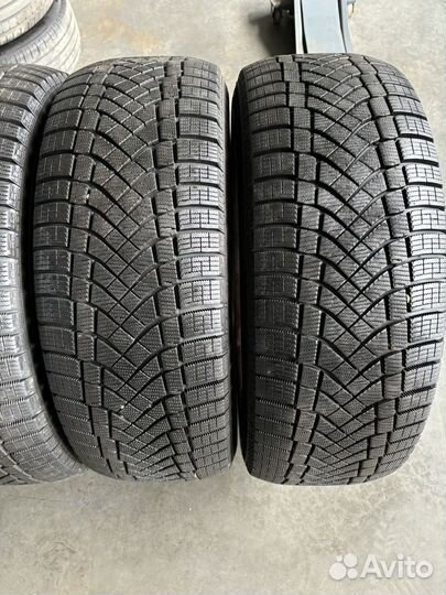 Pirelli Ice Zero FR SUV 265/65 R17 116H