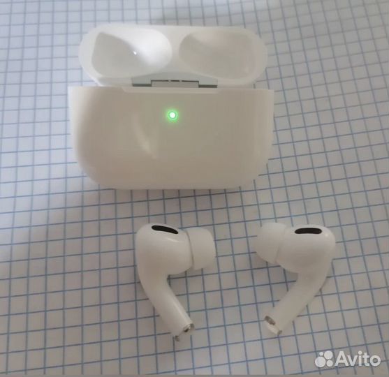 Безпроводные наушники Airpods pro