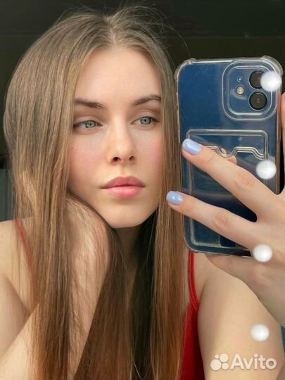 Ассистент парикмахера, начинающий парикмахер