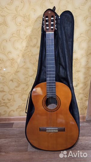 Классическая гитара Yamaha C 40