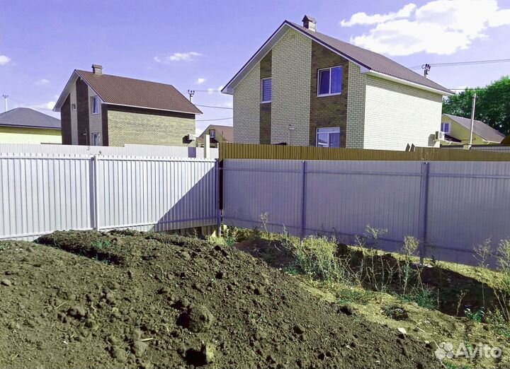 Заборы из профнастила со склада новые