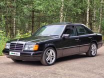 Mercedes-Benz W124 2.6 MT, 1988, 320 000 км, с пробегом, цена 295 000 руб.