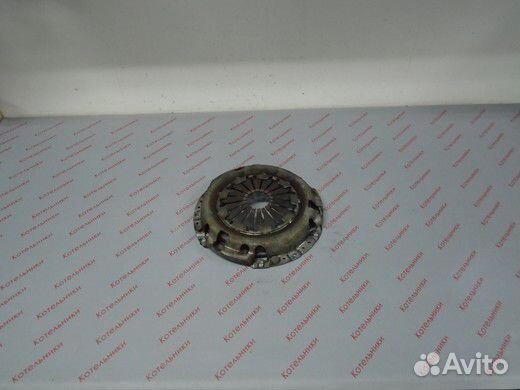 Nissan 30210-2F200 Корзина сцепления