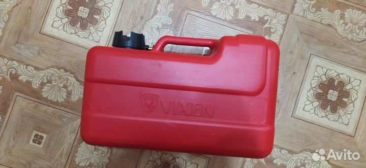 Топлевный бак