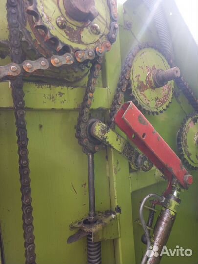 Пресс-подборщик Claas Rollant 44, 1995