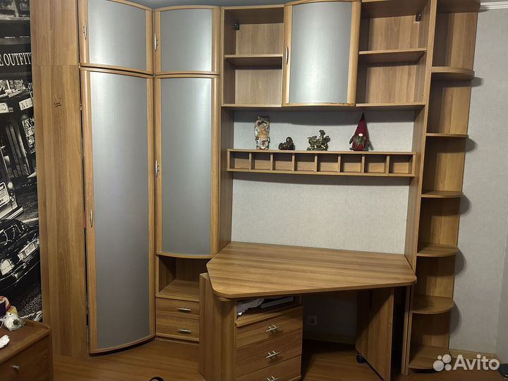 Мебельная стенка для подростка