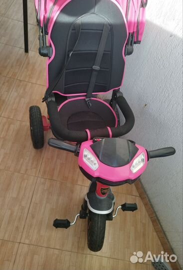 Детский велосипед с ручкой, с музыкой