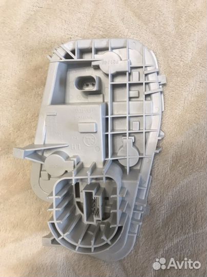 Блок задней фары skoda rapid