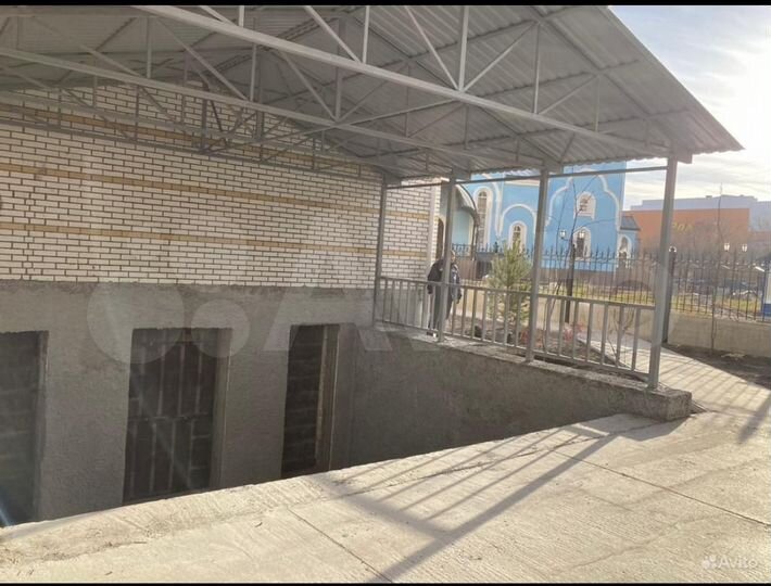 Торговая площадь, 325.6 м²