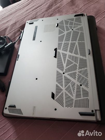 Ноутбук MSI Prestige