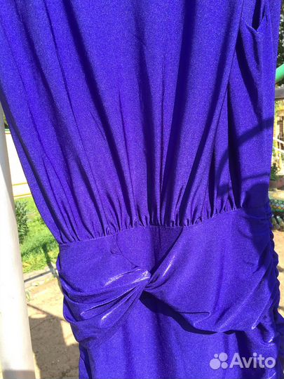 Платье вечернее женское с треугольным вырезом