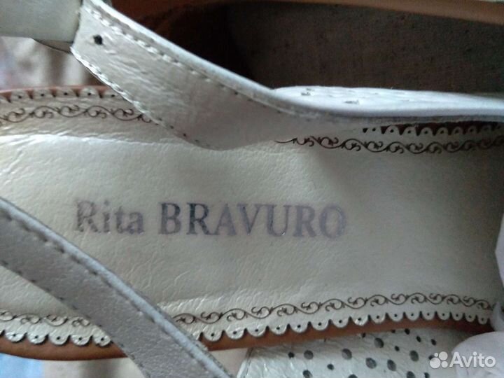 Новые женские шлепки