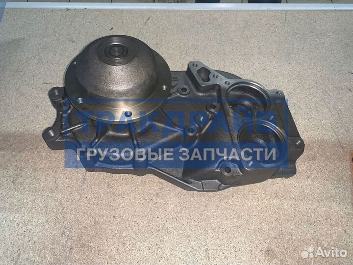 Помпа Мерседес Актрос OM501LA OM502LA