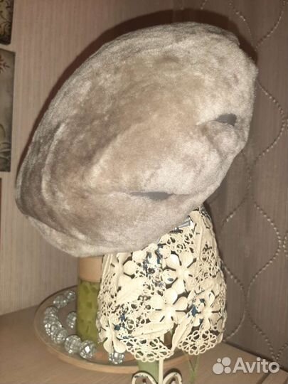 Берет женский меховой