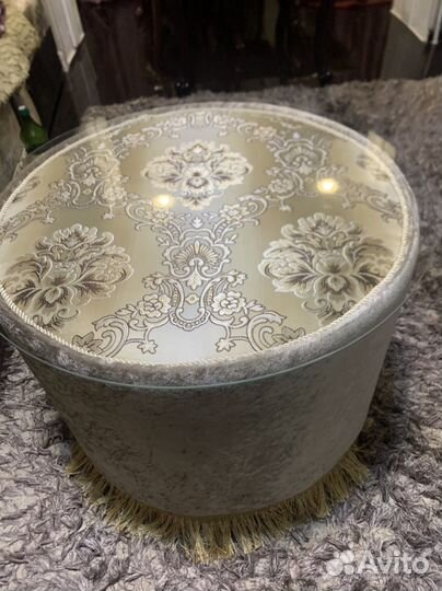 Журнальный столик на колесах