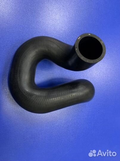 Патрубок радиатора нижний Шевроле Авео Т300