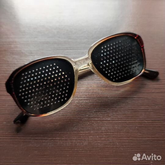 Очки-тренажеры для глаз