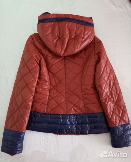 Куртка женская размер 46
