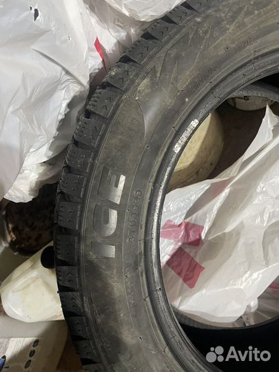 Formula Ice 205/55 R16