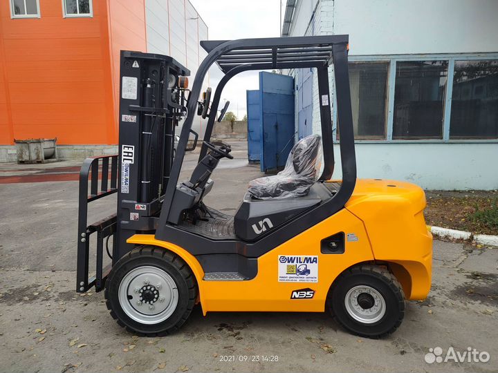 Вилочный погрузчик UN Forklift FD35, 2024