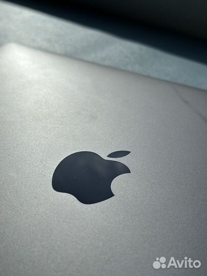 Apple MacBook Pro 13 128гб