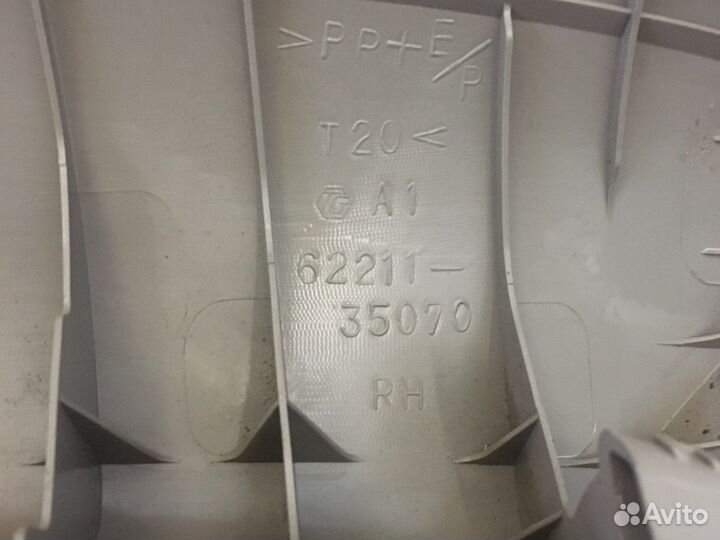 Накладка на стойку Toyota 4Runner (2579)