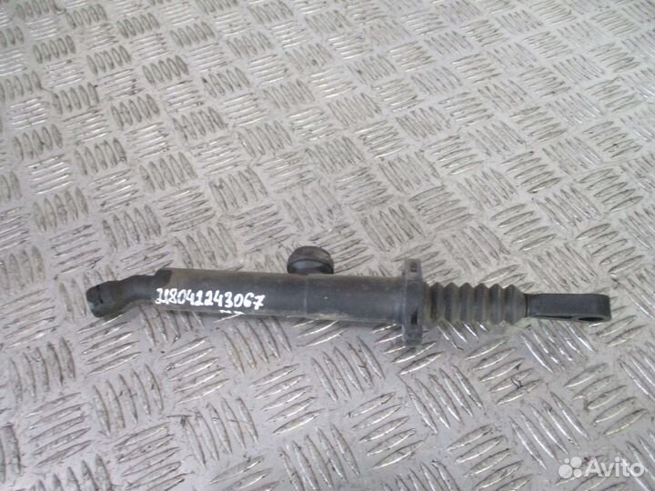 Цилиндр сцепления Mercedes-Benz A0022950806