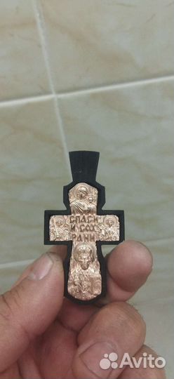 Золотой крест