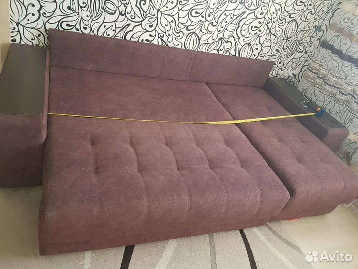 Угловой диван