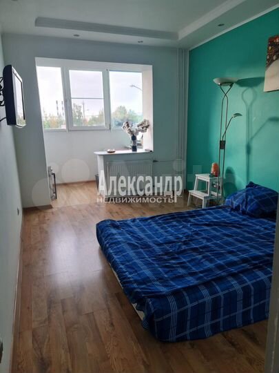 3-к. квартира, 86 м², 2/4 эт.