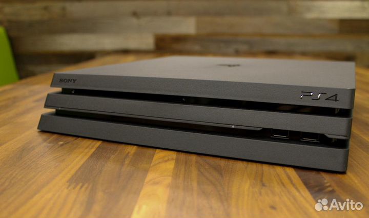 PS4 PRO
