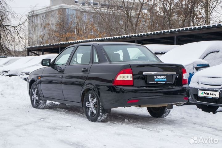 LADA Priora 1.6 МТ, 2014, 180 000 км