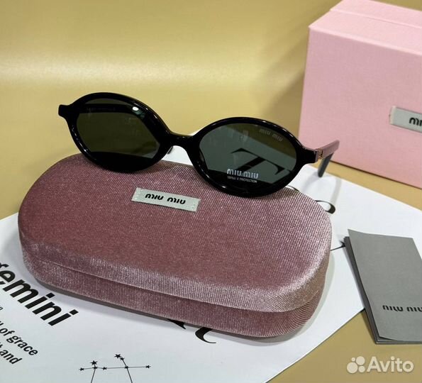 Женские Очки солнцезащитные MIU MIU